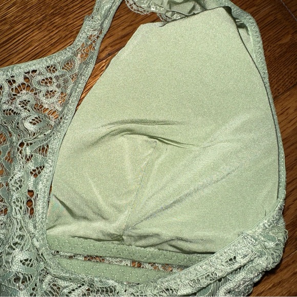 Padded lace bralette - Picture 5 of 7
